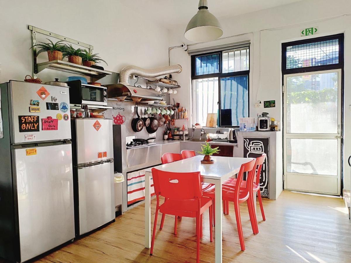 都蘭朋友家 Dulan Friends Hostel Донгхе Екстериор снимка