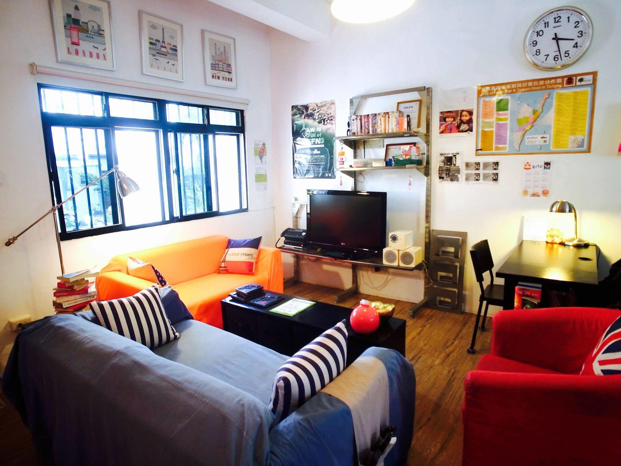 都蘭朋友家 Dulan Friends Hostel Донгхе Екстериор снимка