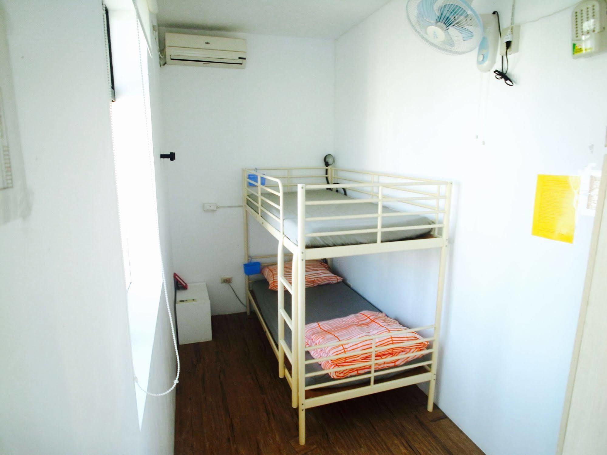 都蘭朋友家 Dulan Friends Hostel Донгхе Екстериор снимка